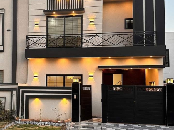 5 marla house in citi housing sialkot Facade